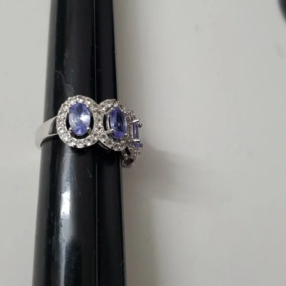 Watch Video / Sterling Silver 925 Tanzanite Halo Ring